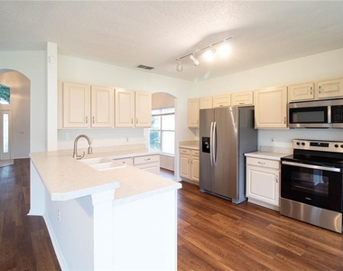 1709 Harris Hawk Road - Photo Thumbnail 11
