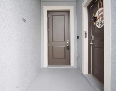 3004 Chicago Avenue - Photo Thumbnail 6