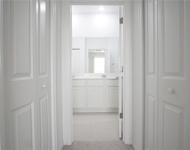 3004 Chicago Avenue - Photo Thumbnail 17