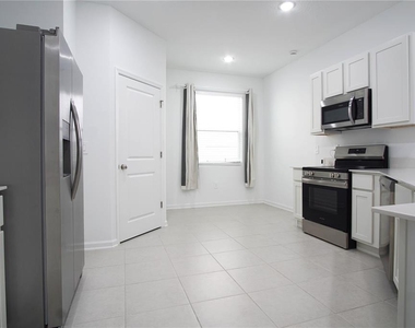 3004 Chicago Avenue - Photo Thumbnail 9