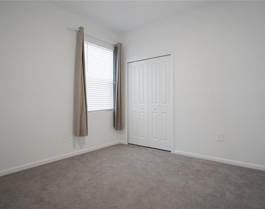 3004 Chicago Avenue - Photo Thumbnail 23