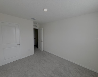 8243 Sw 67th Avenue - Photo Thumbnail 17