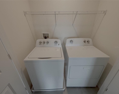 8243 Sw 67th Avenue - Photo Thumbnail 23