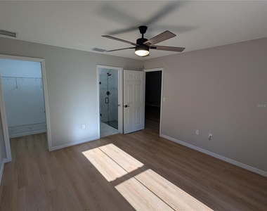 4258 Sw 157th Court Sw - Photo Thumbnail 1