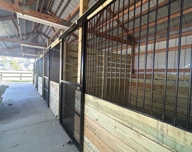 8585 Nw 162nd Court - Photo Thumbnail 17