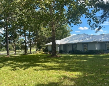 8585 Nw 162nd Court - Photo Thumbnail 2