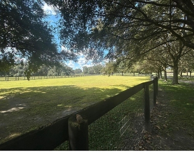 8585 Nw 162nd Court - Photo Thumbnail 23