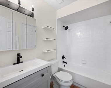 1419 W Princeton Street - Photo Thumbnail 19