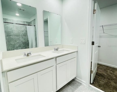 1776 White Water Court - Photo Thumbnail 14