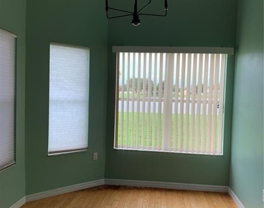 2636 Hawthorne Lane - Photo Thumbnail 8