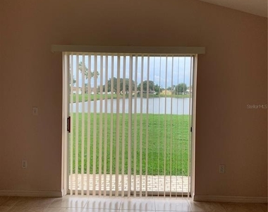 2636 Hawthorne Lane - Photo Thumbnail 11