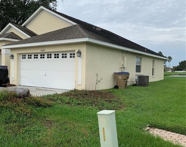 2636 Hawthorne Lane - Photo Thumbnail 3
