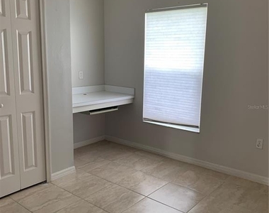 2636 Hawthorne Lane - Photo Thumbnail 16