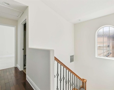 1415 Harmon Avenue - Photo Thumbnail 24