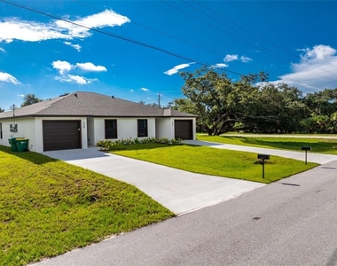 520 Way Street - Photo Thumbnail 17