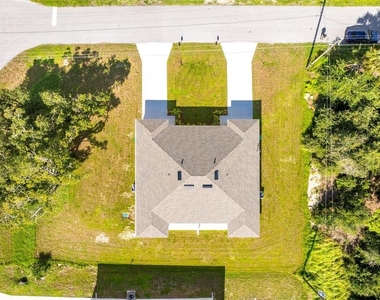 520 Way Street - Photo Thumbnail 23