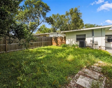70 Griggs Avenue - Photo Thumbnail 20