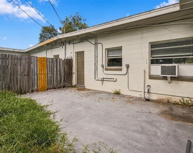 70 Griggs Avenue - Photo Thumbnail 17