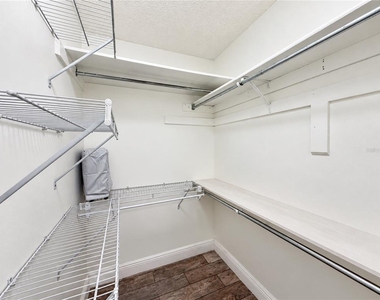 3204 W De Leon Street - Photo Thumbnail 16