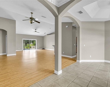 885 Adour Drive - Photo Thumbnail 7