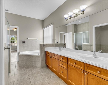 885 Adour Drive - Photo Thumbnail 20