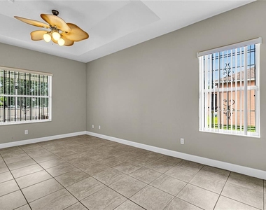 885 Adour Drive - Photo Thumbnail 18