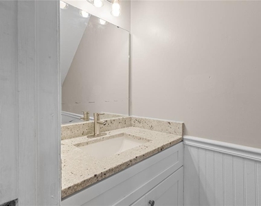 6296 Sw 8th Place - Photo Thumbnail 6