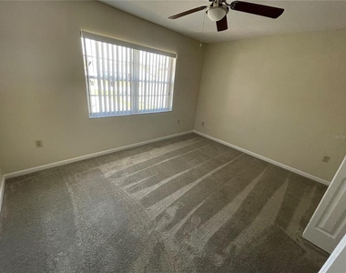 661 La Salle Drive - Photo Thumbnail 8