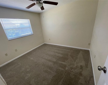 661 La Salle Drive - Photo Thumbnail 6