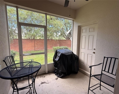 1057 Priory Circle - Photo Thumbnail 19