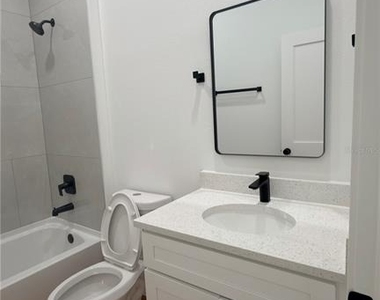 16171 Sw 22nd Court - Photo Thumbnail 15