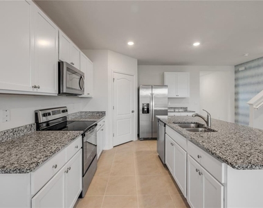 3210 Silas Drive - Photo Thumbnail 11