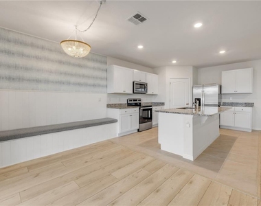 3210 Silas Drive - Photo Thumbnail 19