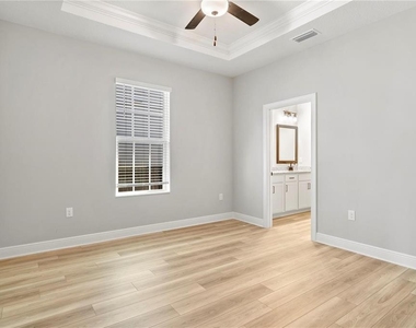 7721 Somersworth Drive - Photo Thumbnail 17