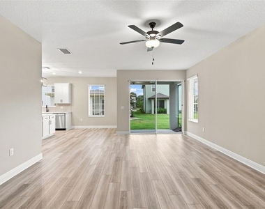 7721 Somersworth Drive - Photo Thumbnail 4