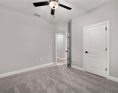 7721 Somersworth Drive - Photo Thumbnail 15