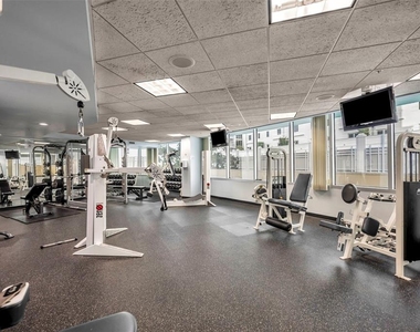 322 E Central Boulevard - Photo Thumbnail 28