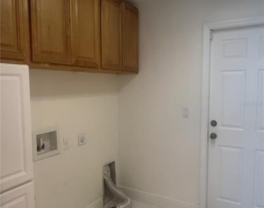 8890 Sw 57th Court Road - Photo Thumbnail 19