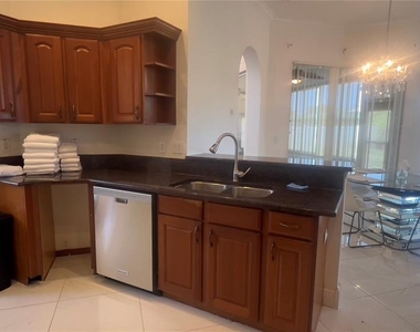 8890 Sw 57th Court Road - Photo Thumbnail 36