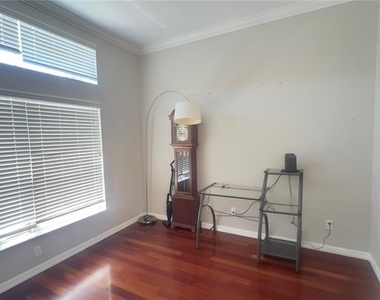 8890 Sw 57th Court Road - Photo Thumbnail 4