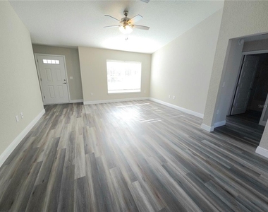 15 Oak Trail - Photo Thumbnail 3