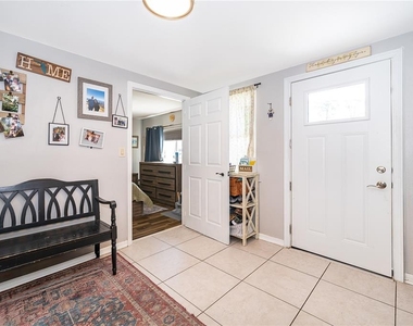 1624 Hollis Drive - Photo Thumbnail 15
