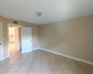 5737 Gatlin Avenue - Photo Thumbnail 12