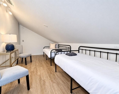 644 Allison Avenue - Photo Thumbnail 24