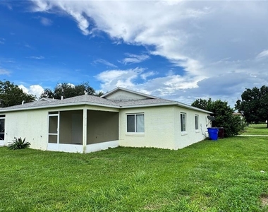 815 Eastern Avenue - Photo Thumbnail 18