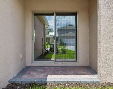 16576 Barbours Creek Way - Photo Thumbnail 17