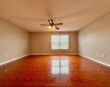 677 Elbridge Drive - Photo Thumbnail 13