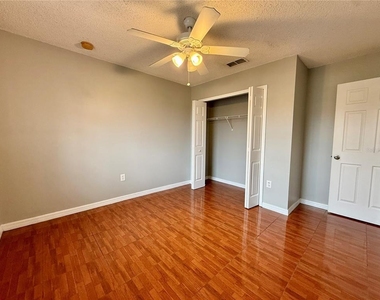 677 Elbridge Drive - Photo Thumbnail 20