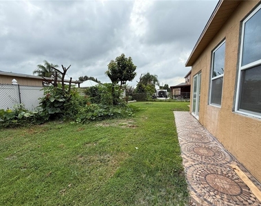 677 Elbridge Drive - Photo Thumbnail 28
