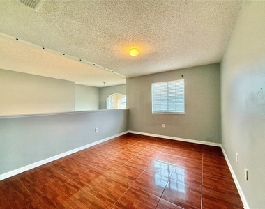 677 Elbridge Drive - Photo Thumbnail 11